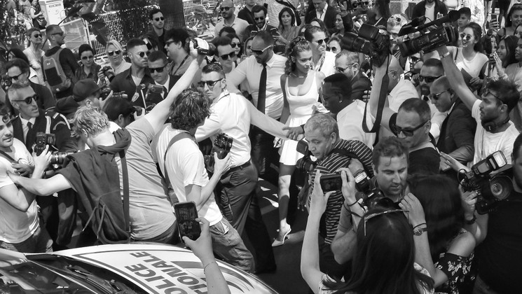 « Star sous surveillance » © Franck Castel – Franck Castel Photography