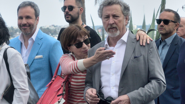 « Regarde à gauche » © Guy Kinzinger – Sud Multimédia