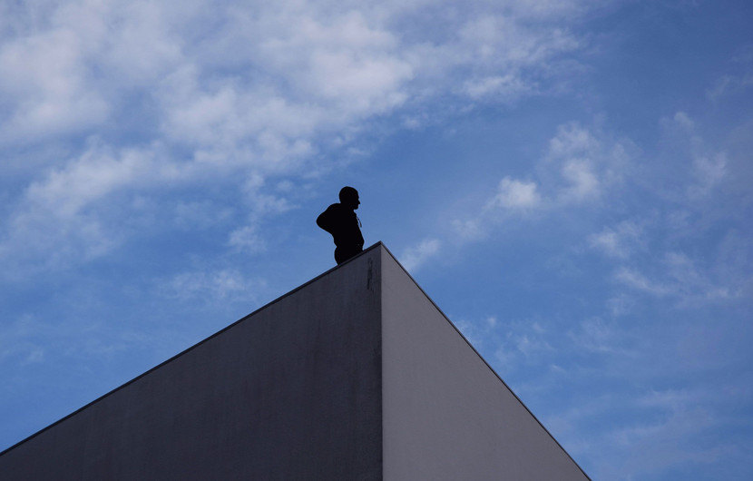 « Cinéphiles, du haut de ce Palais 72 Festivals vous contemplent » © Nestor Lison