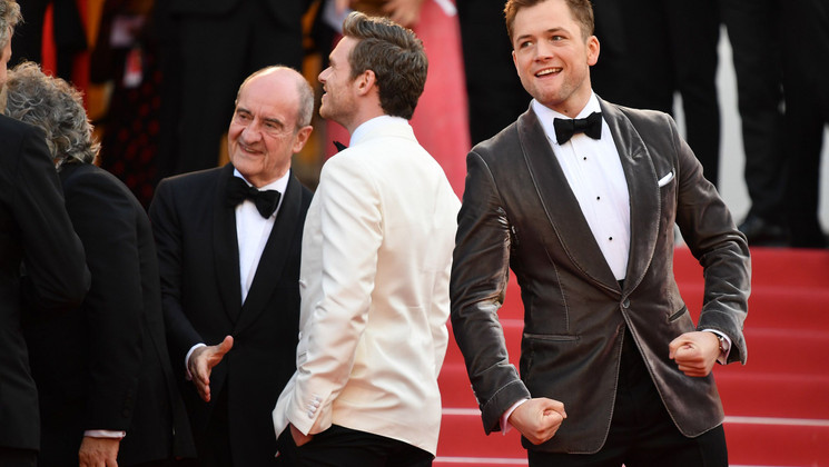 Taron Egerton et l'équipe du film Rocketman © Alberto Pizzoli / AFP