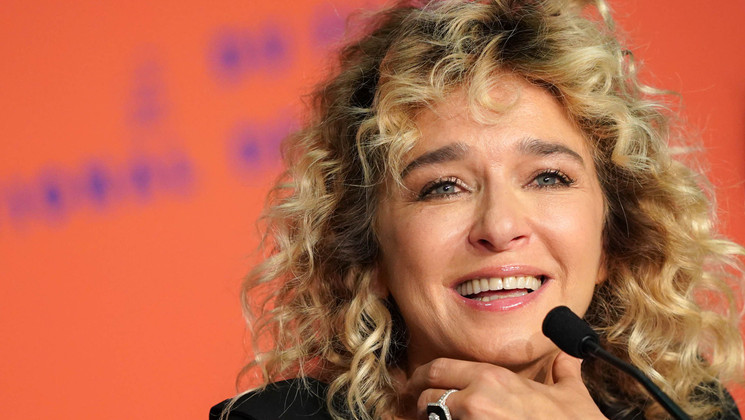 Valeria Golino - Portrait de la Jeune Fille en Feu ( Portrait of a Lady on Fire ) © Laurent Emmanuel / AFP