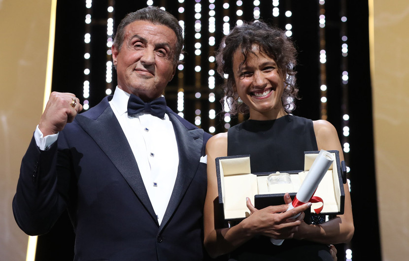 Sylvester Stallone avec Mati Diop - Atlantique, Grand Prix © Valery Hache / AFP
