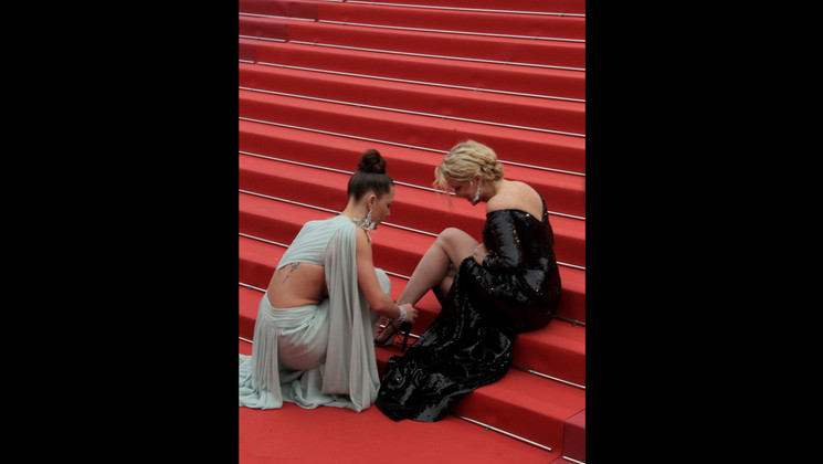 « Incident de talons haut pour haut talent » © Daniel PARAZ - Dauphiné Libéré