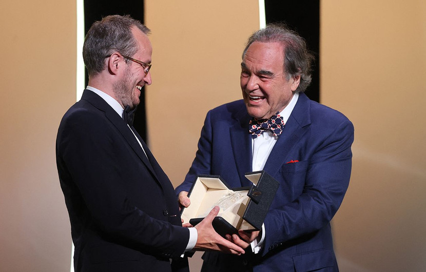 Oliver Stone et Juho Kuosmanen - Hytti Nro 6 (Compartiment No. 6) , Grand Prix (Ex-æquo) © Valery Hache / AFP