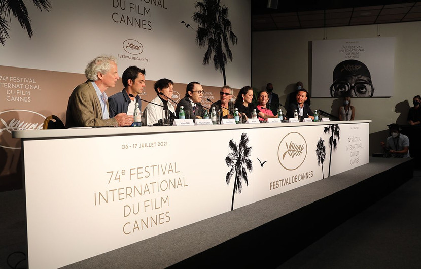 Team of the movie Annette © Aurélien Vélia / FDC