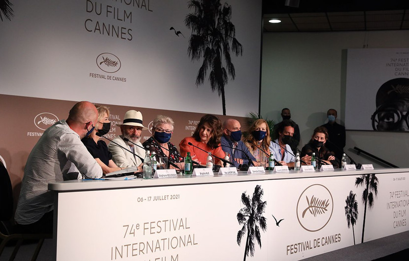 Team of the movie Aline (Aline, the voice of love) © Mathilde Gardel / FDC