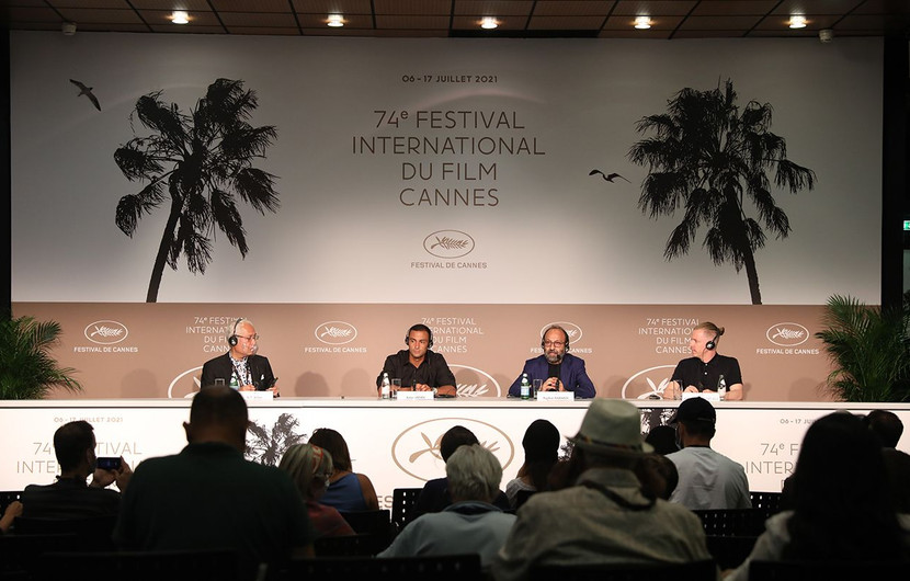 Amir Jadidi, Asghar Farhadi et Alexandre Mallet-Guy - Ghahreman (A hero) © Valentina Claret / FDC