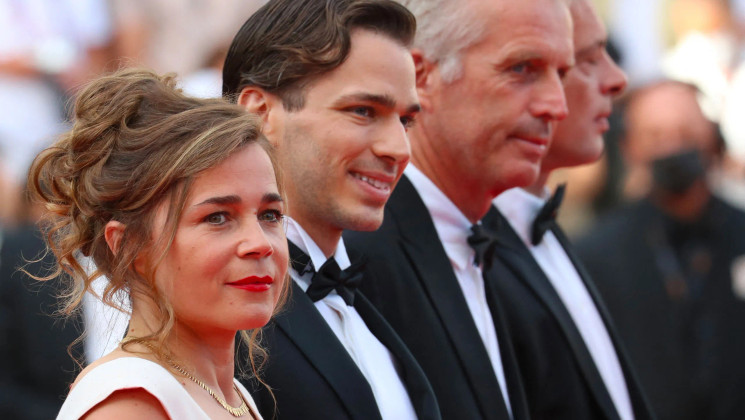 FRANCE - The Red Carpet