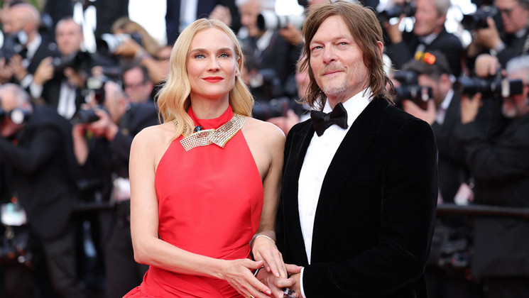 Diane Kruger, Norman Reedus - Montée des marches de la soirée du 75e anniversaire du Festival de Cannes © Valery HACHE / AFP
