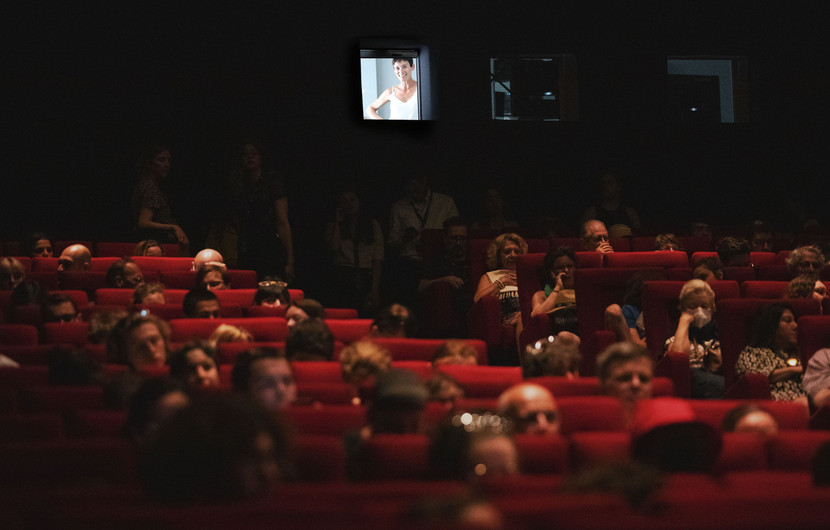 « Fenêtre sur Cannes » © Amandine Goetz / FDC