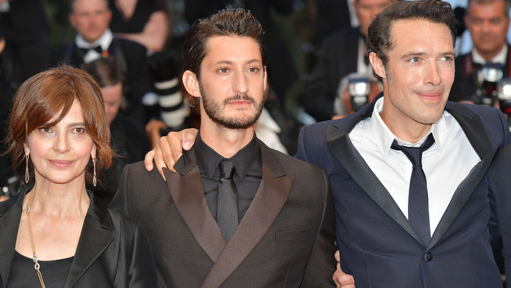 Laura Morante, Pierre Niney, Nicolas Bedos - Red carpet entrance of Mascarade (Masquerade) © Dominique Charriau / Getty / WireImage