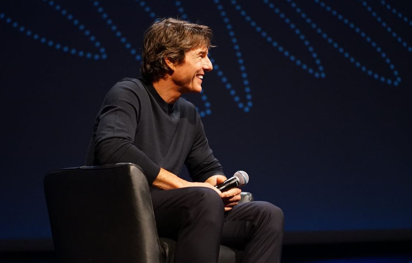 Tribute to Tom Cruise © Joachim Tournebize / FDC