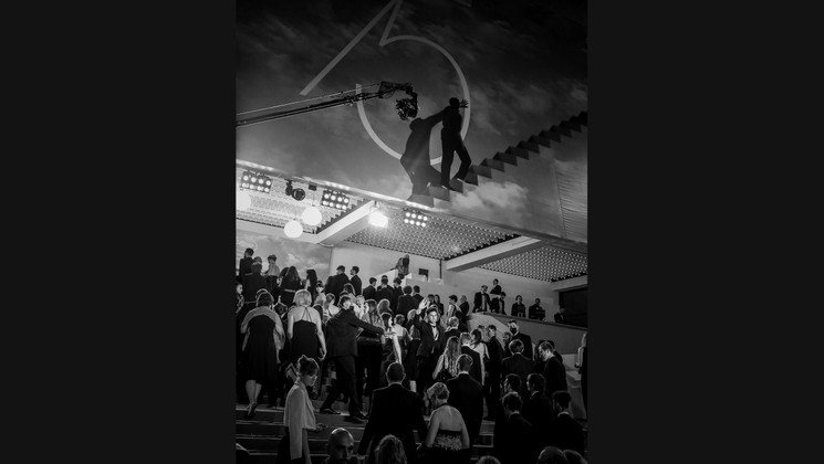 “Starway To Heaven” © Bohan Li / Paris Fantastic