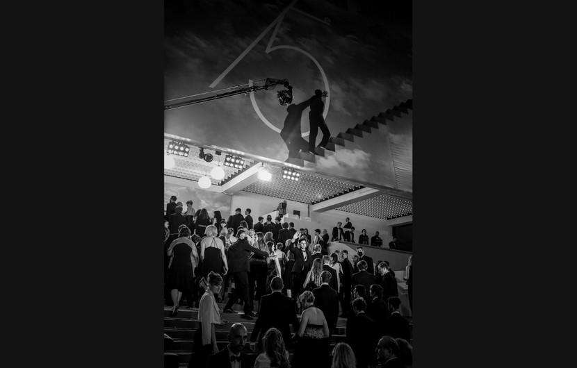 “Starway To Heaven” © Bohan Li / Paris Fantastic