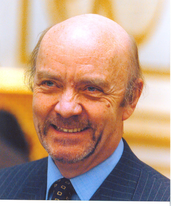 Jean-Paul RAPPENEAU © 1975 STUDIOCANAL - Produzioni Artistiche Internazionali S.P.A.