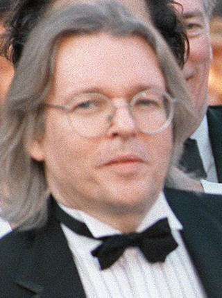 Christopher HAMPTON