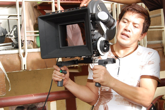 Brillante MENDOZA