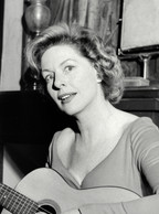 Madeleine ROBINSON
