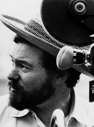 Alan J. PAKULA