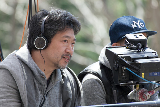 KORE-EDA HIROKAZU © 2015 Akimi Yoshida, SHOGAKUKAN, FUJI TELEVISION NETWORK INC., SHOGAKUKAN INC., TOHO CO., LTD.,GAGA CORPORATION