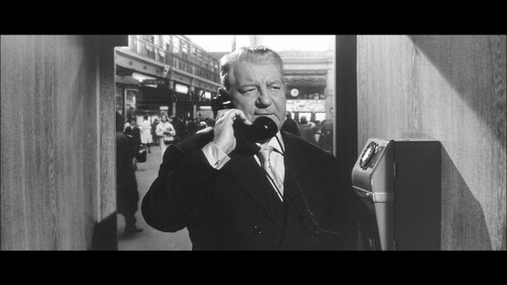 MÉLODIE EN SOUS-SOL © 1962 GAUMONT (FRANCE) - COMPAGNIA CINEMATOGRA- FICA MONDIALE (ITALIE)