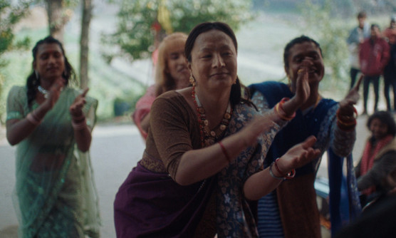 LES ELEPHANTS DANS LA BRUME © Underground Talkies Nepal / Les Valseurs / DGS