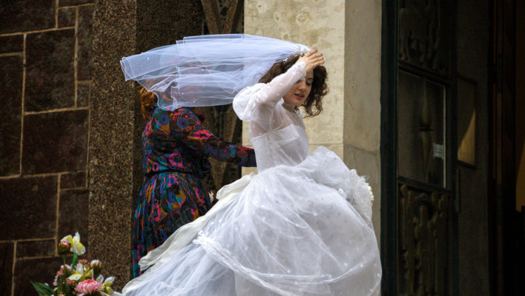 MARIAGE AU GOÛT D'ORANGE © Léolo Victor-Pujebet