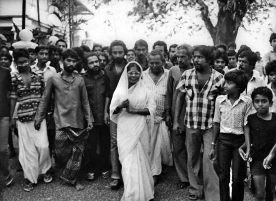 REPORT TO MOTHER © Film Heritage Foundation