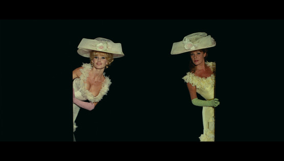 VIVA MARIA ! © 1965 NOUVELLES ÉDITIONS DE FILMS NEF (FRANCE) / VIDES (ITALIE)