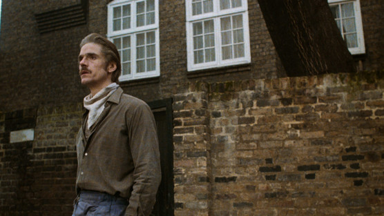 MOONLIGHTING © Goldcrest Films International