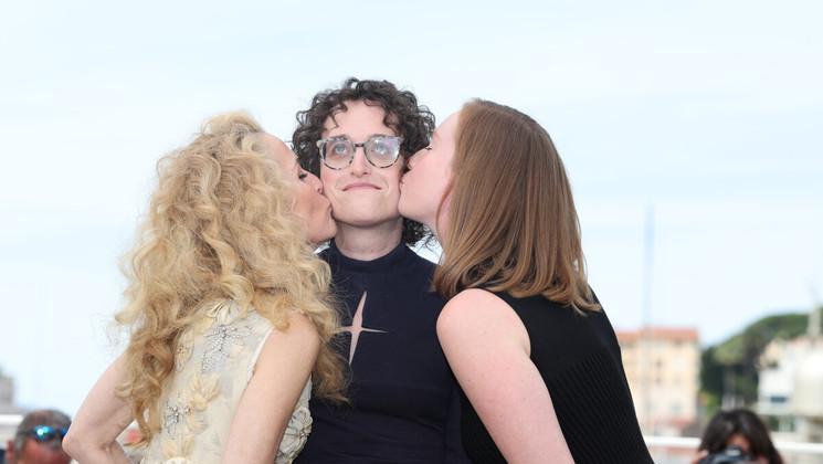 Teenage Sex and Death at Camp Miasma, Jane Schoenbrun, Gillian Anderson, Hannah Einbinder, Photocall © Manon Boyer / FDC