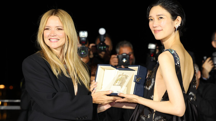 Virginie Efira Tao Okamoto Prix d interpretation feminine Soudain photocall