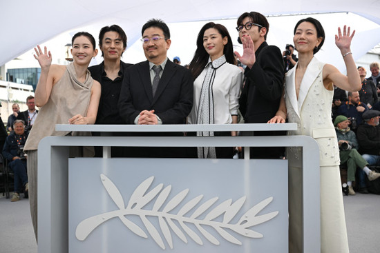 Gun-che (Colony), Photocall