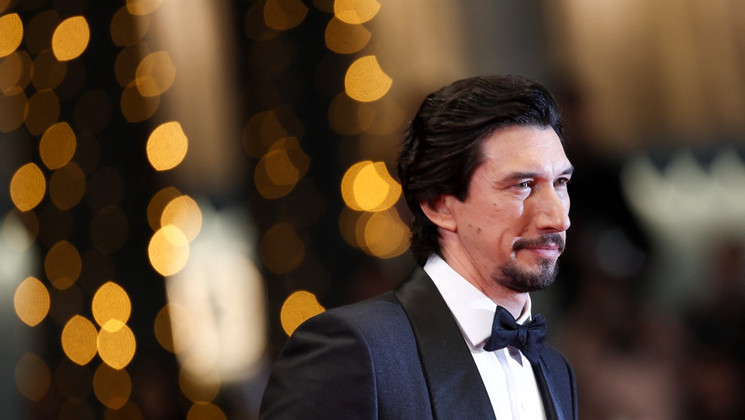Red Steps Paper Tiger by James Gray - Adam Driver © Sameer AL-DOUMY / AFP