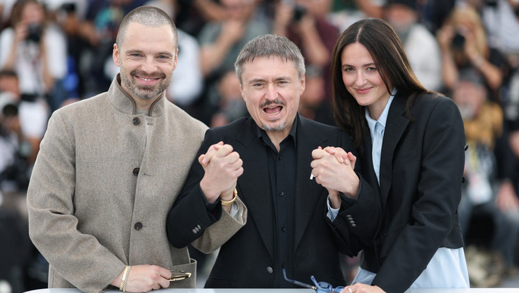 Fjord, Sebastian Stan, Cristian Mungiu, Renate Reinsve, Photocall © Sameer AL-DOUMY / AFP