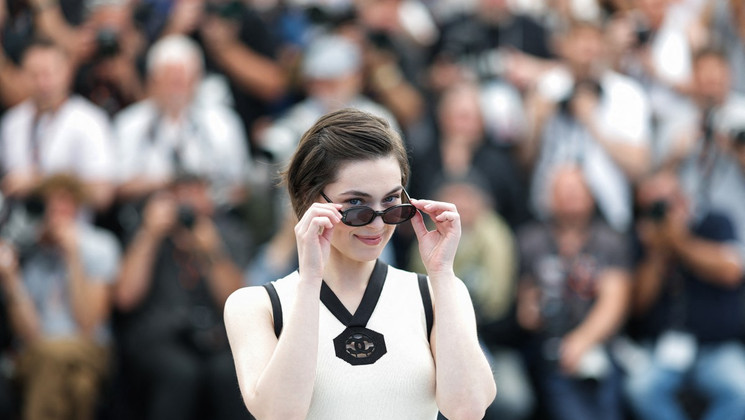 La Bataille de Gaulle : L'Âge de fer, Anamaria Vartolomei, Photocall © Sameer AL-DOUMY / AFP