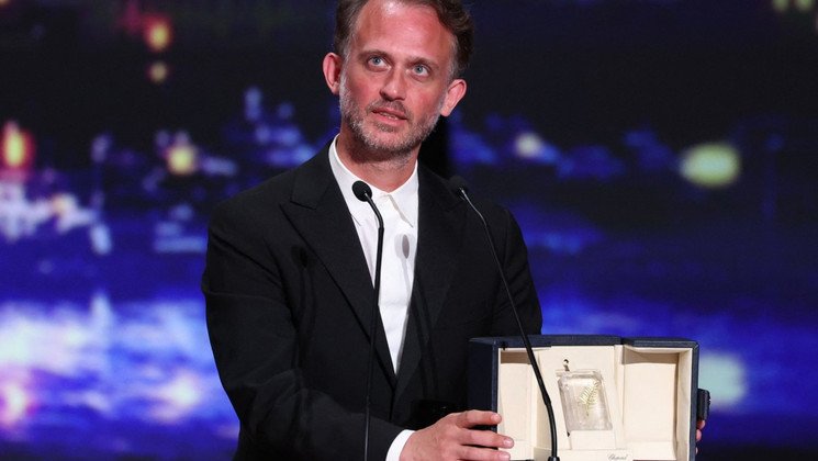 Remise du Prix du Meilleur Scénario à Emmanuel Marre pour NOTRE SALUT © Sameer AL-DOUMY / AFP