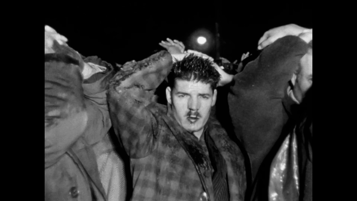 UNE VIE MANIFESTE by Jean-Gabriel PÉRIOT – Clip 3