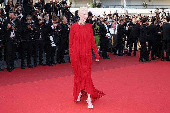 Tilda Swinton, Montée des marches de la Cérémonie de clôture 2026