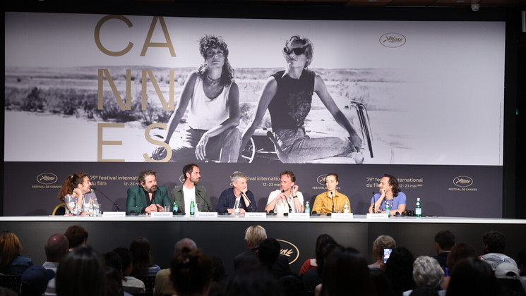 Emmanuel Marre Sandrine Blancke Swan Arlaud Sebastien Andres Nicolas Rumpl Alexandre Perrier Notre salut conference de presse